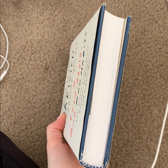 How to be Parisian book! - Picture 5 of 5